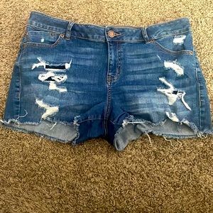Distressed Jean Shorts - size 14
